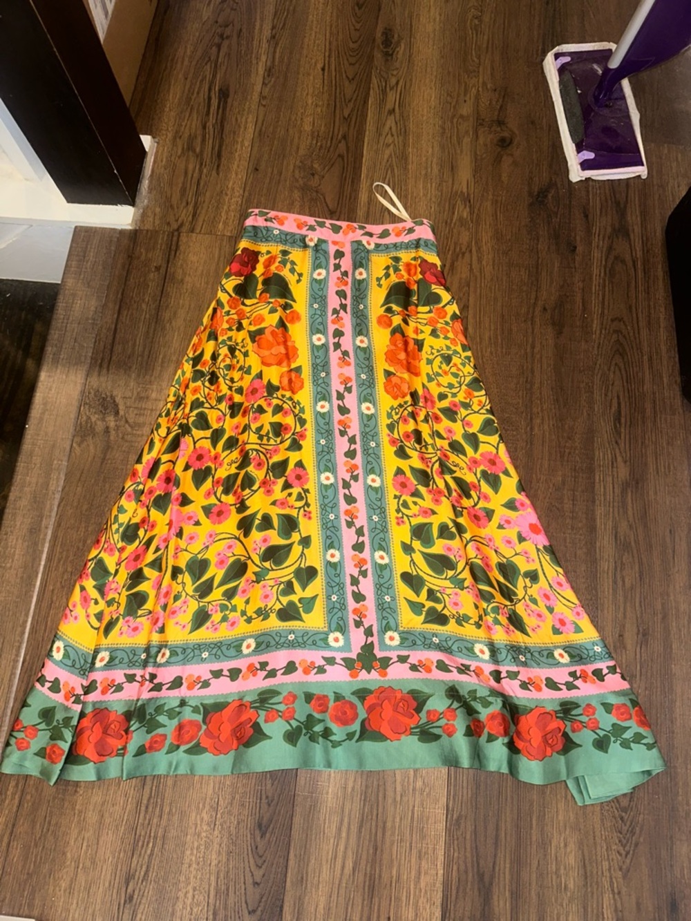 FARM Rio Ivy maxi skirt - Picture 3 of 3